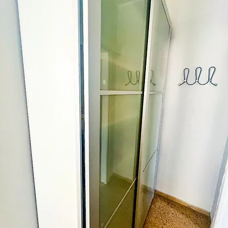 Due Camere, Vicino Al Mare, Rio *