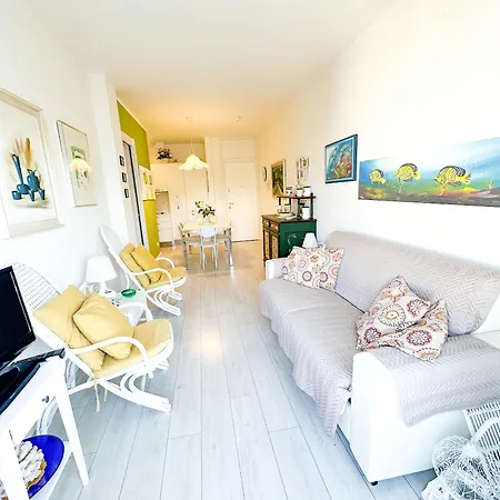 Due Camere, Vicino Al Mare, Rio Appartement